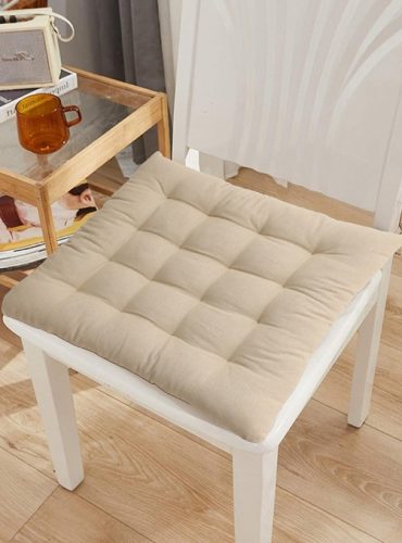 Λευκά-είδη-μαξιλάρια-καρέκλας-μαξιλάρια-δαπέδου-για-σαλόνι-ριχταρια-κουβερτες-καναπε-μαξιρλάρια-διακοσμητικα