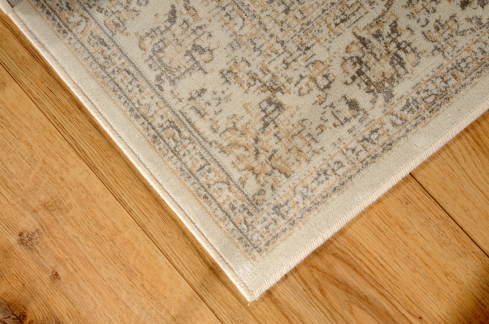 Κλασικό Καλοκαιρινό Χαλί JOY 02581-086