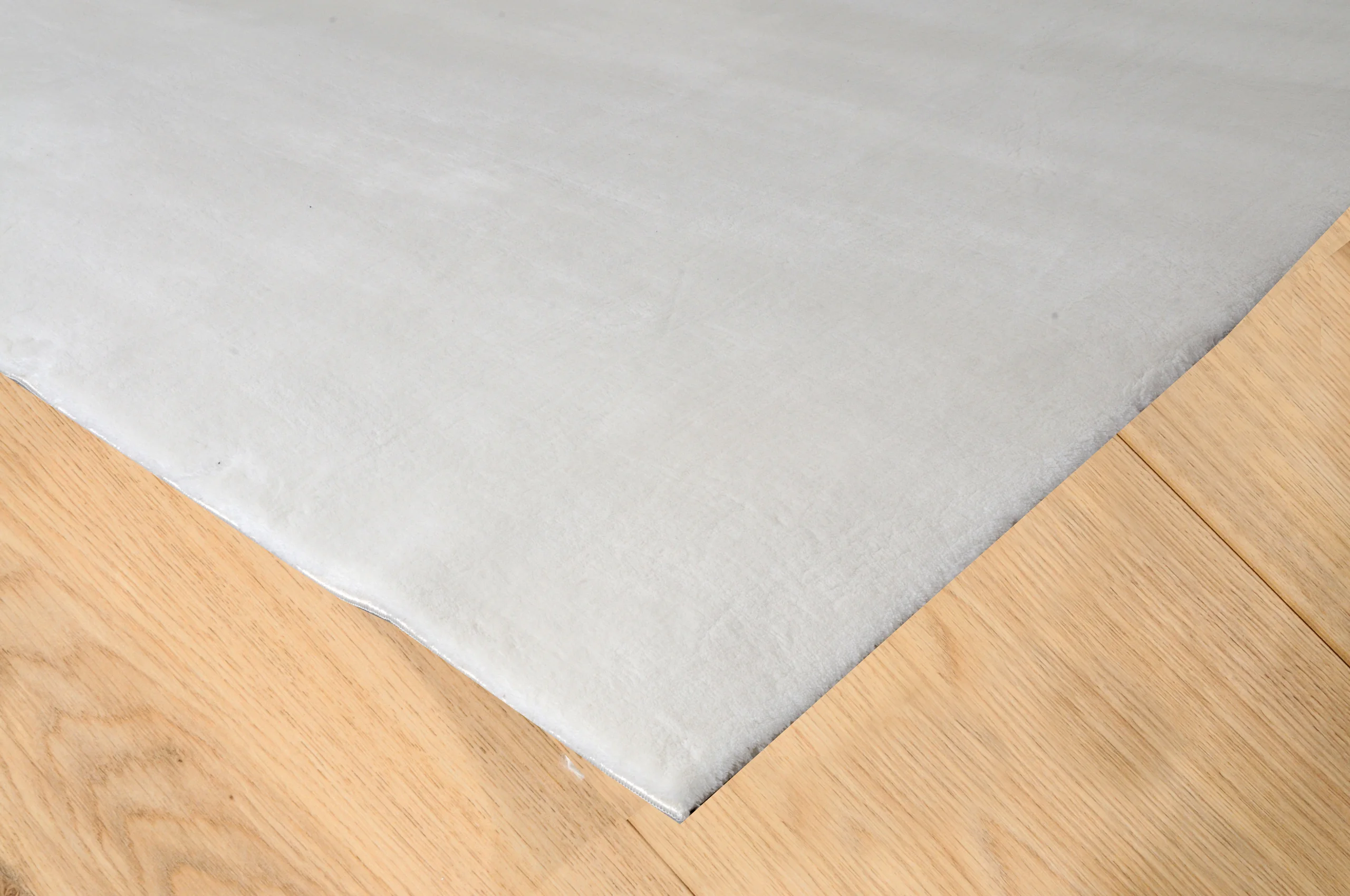 Μονόχρωμο Χειμερινο Χαλί MAXIMO 26165-060